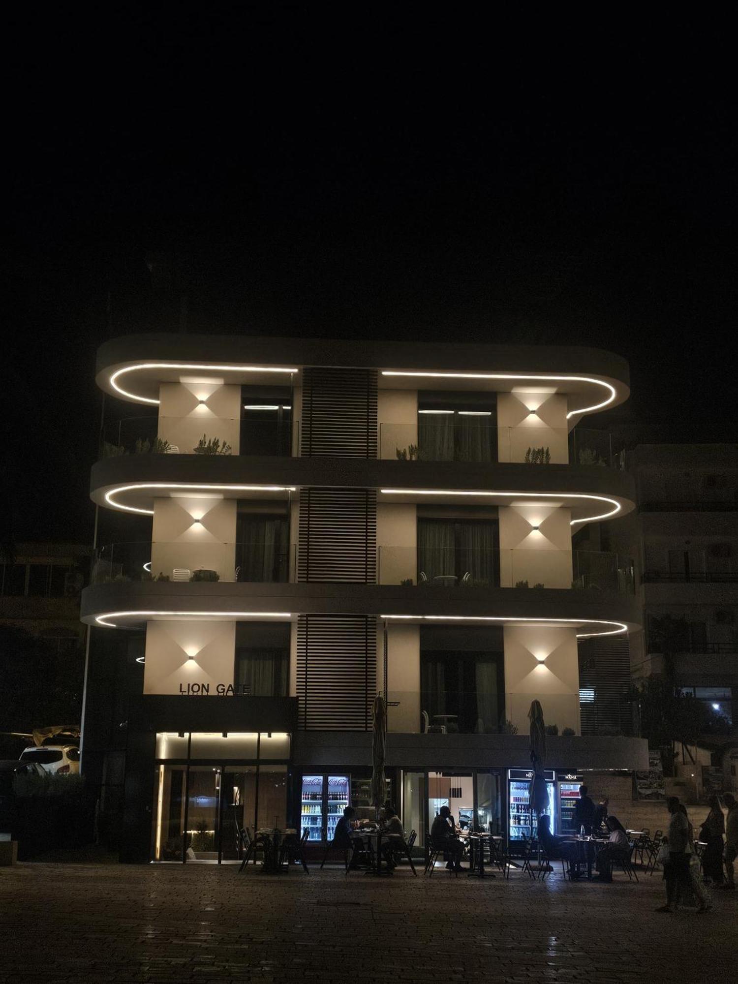 Hotel Lion Gate Saranda